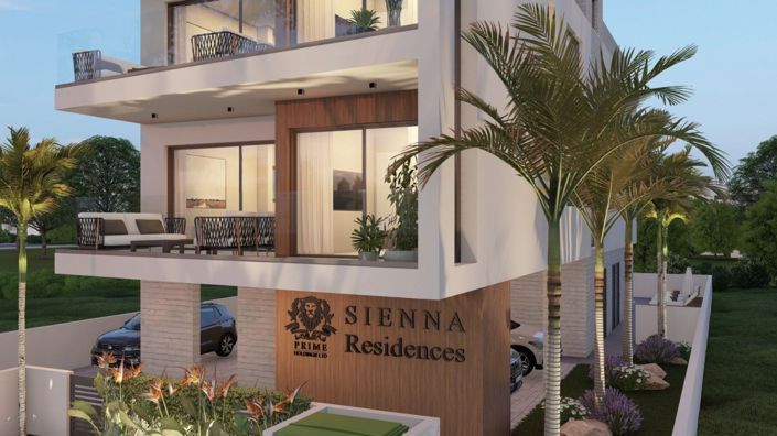 Image No.3-8 Bed Property for sale