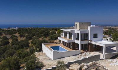 Detached Villa For Sale  in  Acheleia