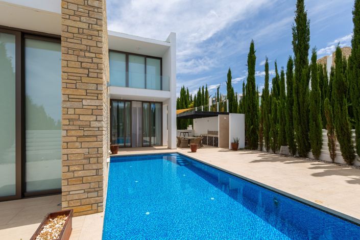 Image No.4-3 Bed Villa for sale