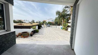 Detached Villa For Sale  in  Acheleia