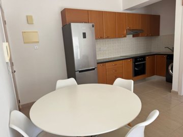 Apartment For Sale  in  Geroskipou