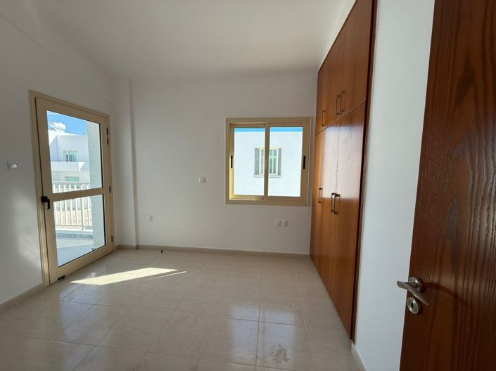 Image No.7-3 Bed Villa for sale