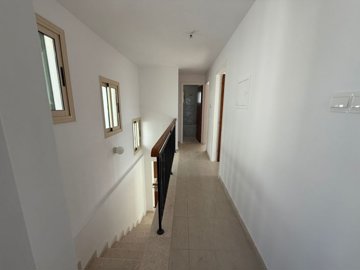 Detached Villa For Sale  in  Acheleia