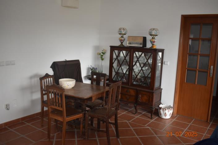 Image No.5-4 Bed House for sale