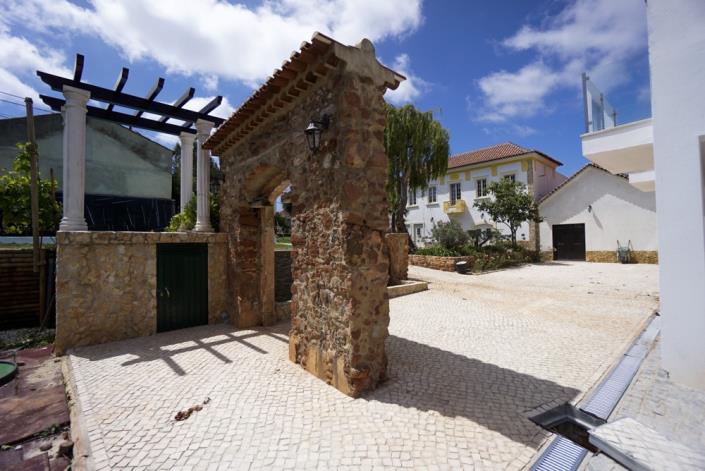 Image No.17-9 Bed Mansion for sale