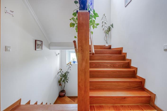 Image No.6-11 Bed Villa for sale