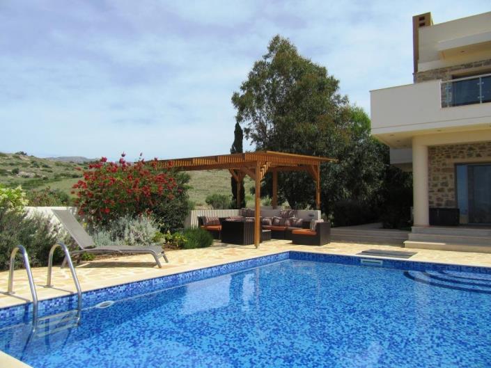 Image No.1-4 Bed Villa for sale