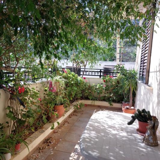 Image No.1-2 Bed House for sale