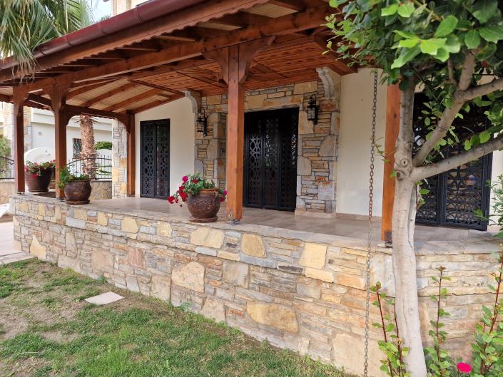 Image No.15-3 Bed Villa / Detached for sale