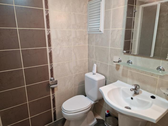 Image No.10-2 Bed Apartment for sale