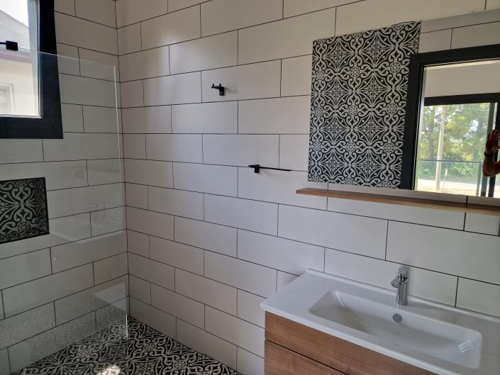 Image No.17-4 Bed Mansion for sale