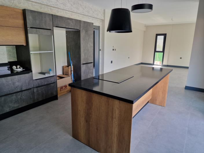 Image No.5-4 Bed Mansion for sale