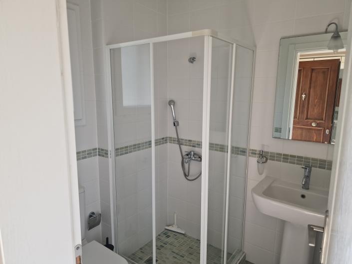 Image No.10-4 Bed Villa / Detached for sale