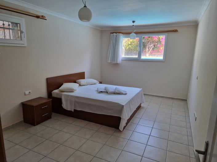 Image No.6-4 Bed Villa / Detached for sale