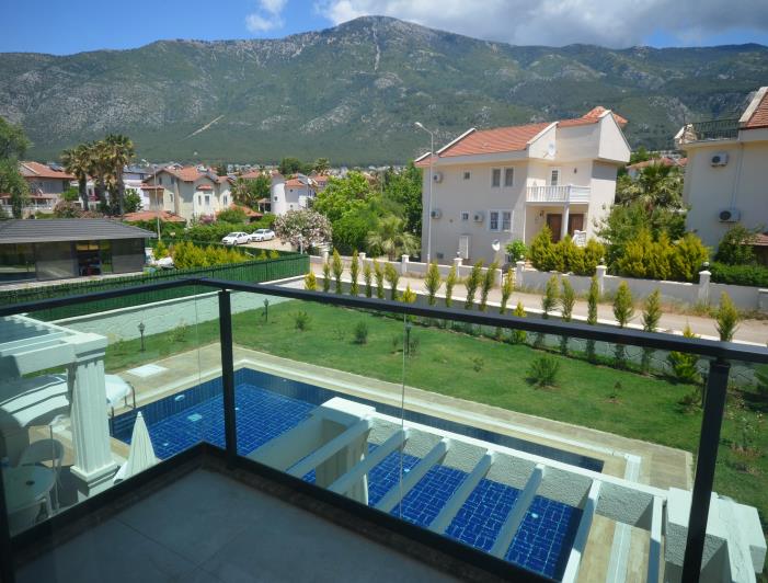 Image No.19-4 Bed Villa / Detached for sale