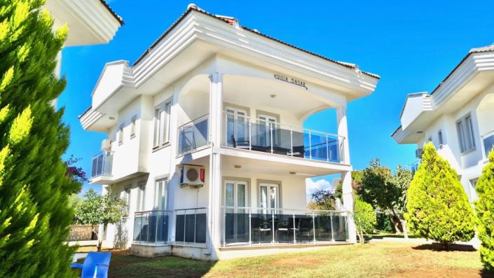 Image No.27-3 Bed Villa for sale