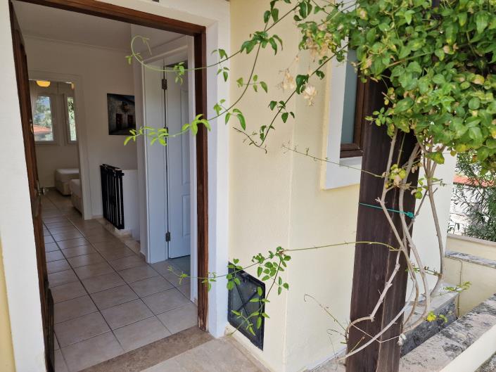 Image No.14-4 Bed Villa / Detached for sale