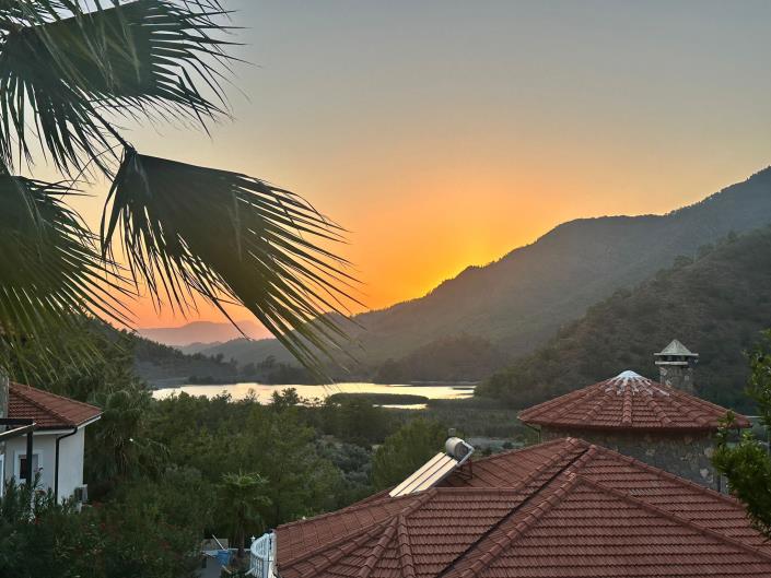 Image No.24-3 Bed Villa for sale