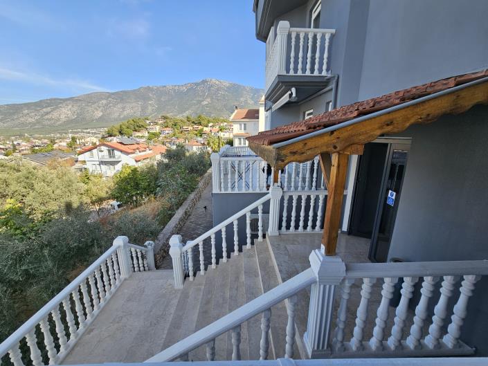 Image No.27-4 Bed Apartment for sale