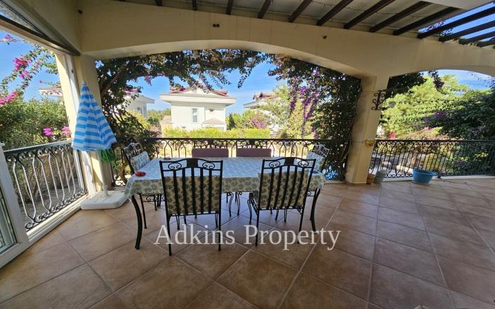 Image No.30-4 Bed Villa / Detached for sale