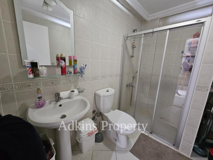 Image No.12-4 Bed Apartment for sale