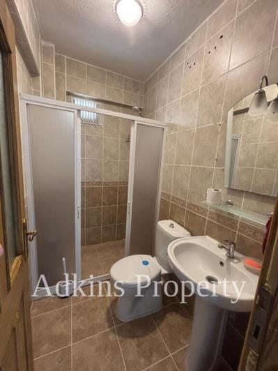 Image No.12-3 Bed Apartment for sale