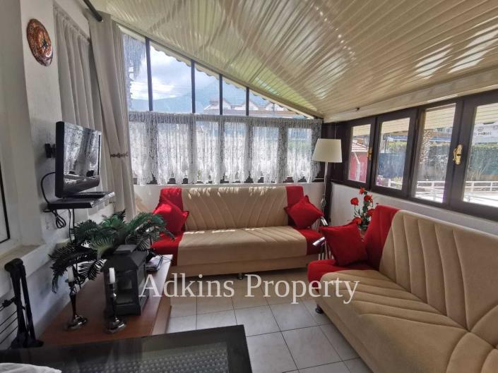 Image No.11-4 Bed Apartment for sale