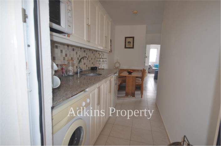 Image No.4-4 Bed Apartment for sale