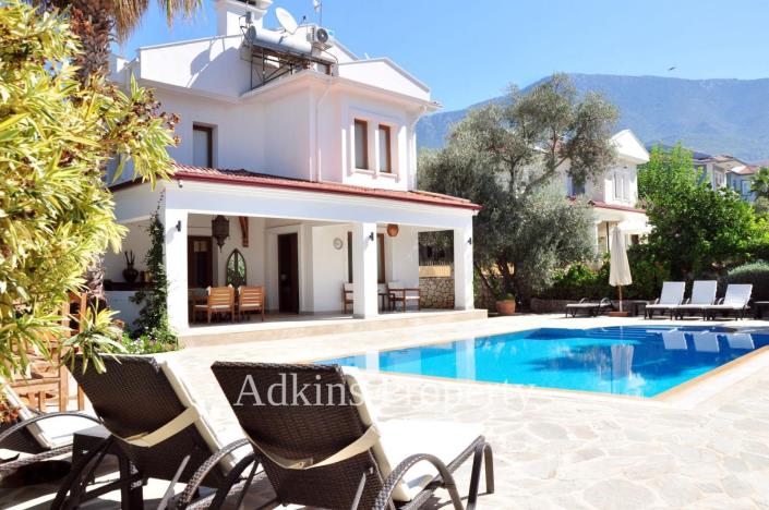 Image No.26-4 Bed Villa / Detached for sale