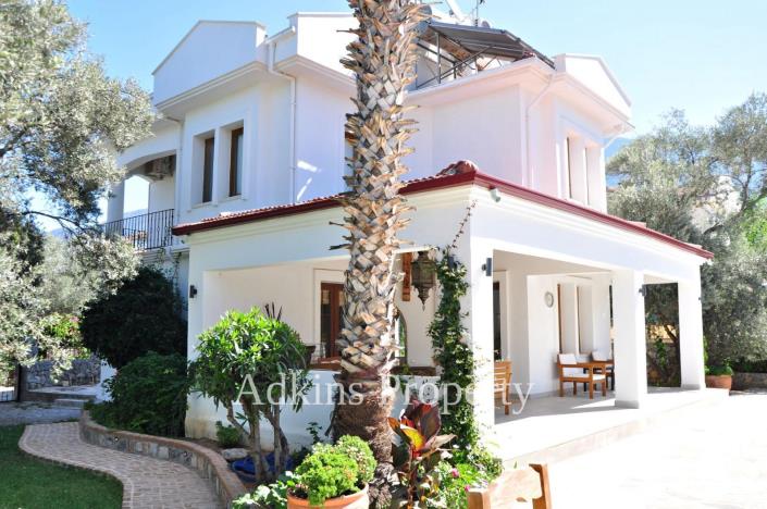 Image No.30-4 Bed Villa / Detached for sale