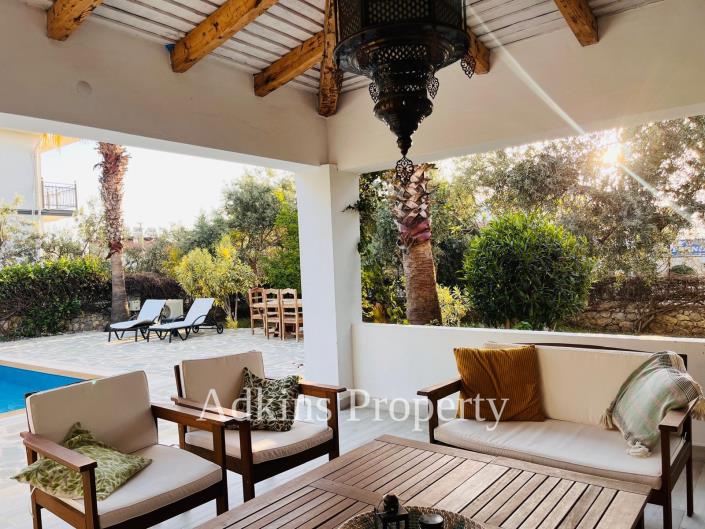 Image No.20-4 Bed Villa / Detached for sale