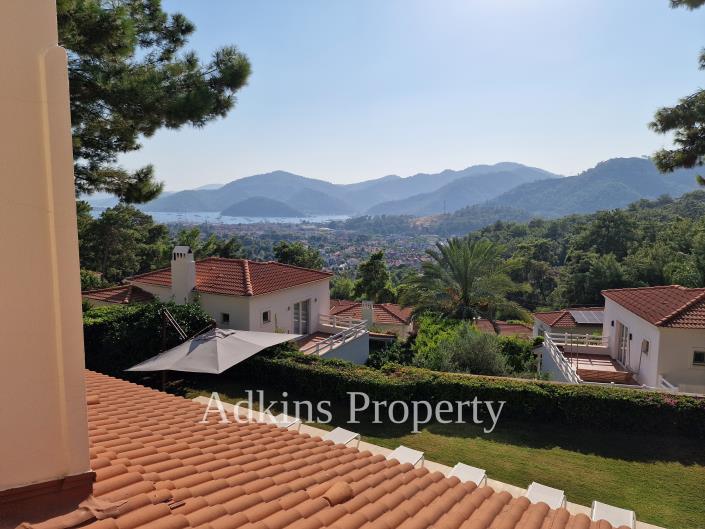 Image No.25-5 Bed Villa / Detached for sale