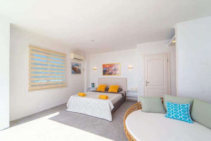 Image No.9-3 Bed Villa / Detached for sale