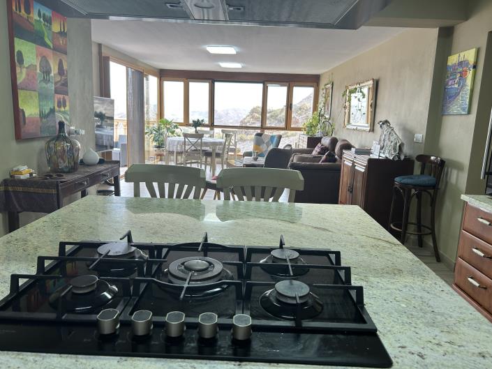 Image No.38-4 Bed Chalet for sale