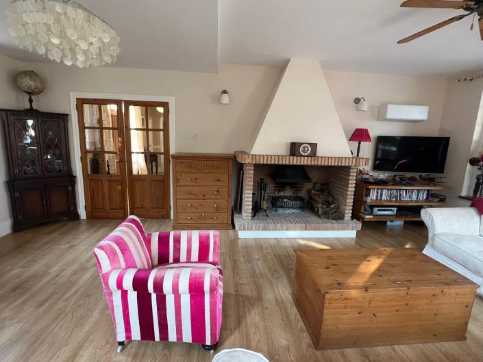 Image No.34-5 Bed Villa for sale