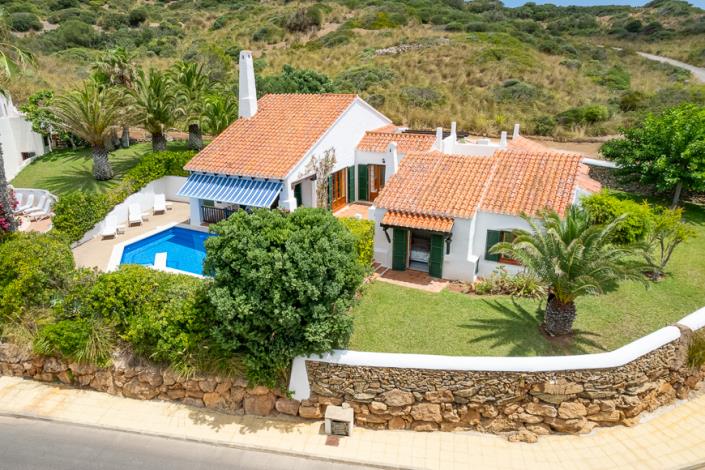Image No.1-4 Bed Villa for sale