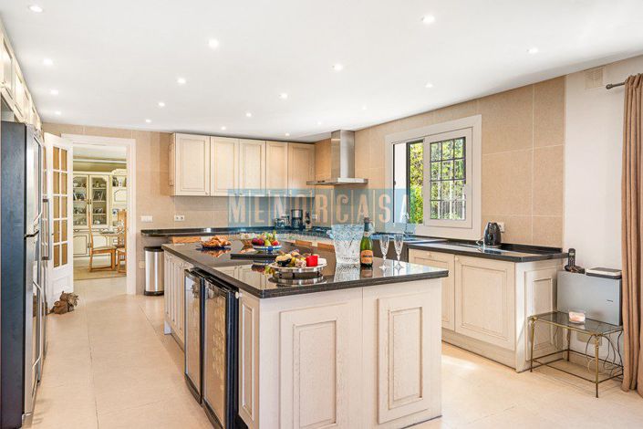 Image No.4-4 Bed Villa for sale