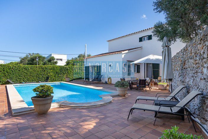 Image No.38-4 Bed Villa for sale