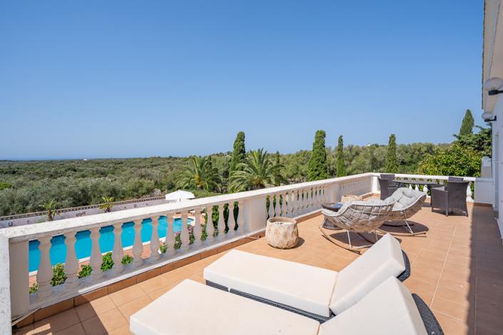 Image No.15-4 Bed Country House for sale