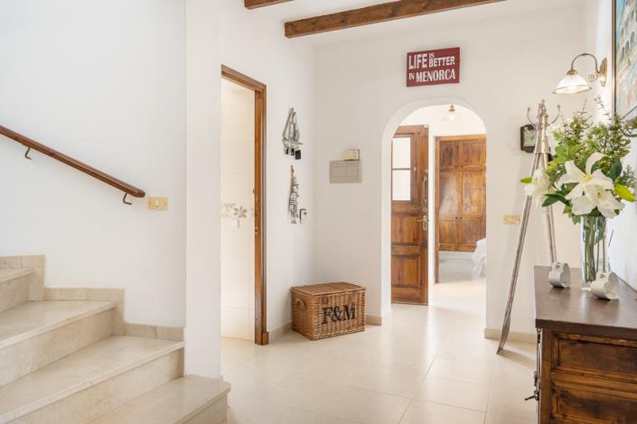 Image No.17-4 Bed Country House for sale