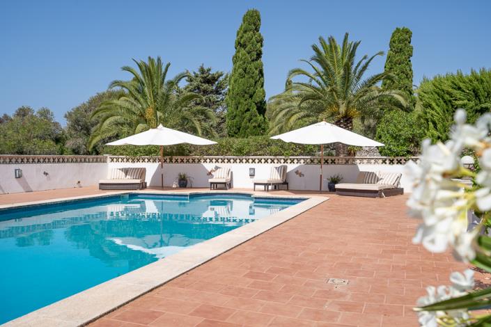 Image No.42-4 Bed Country House for sale