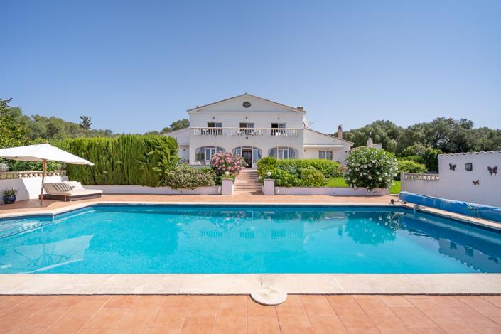 Image No.46-4 Bed Country House for sale