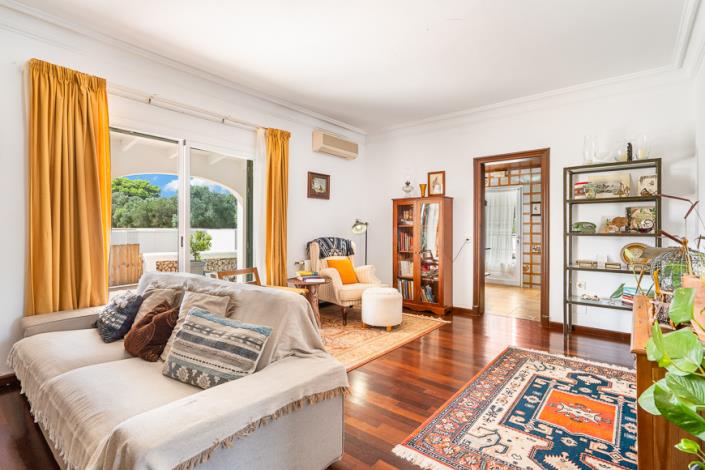 Image No.21-4 Bed Country House for sale