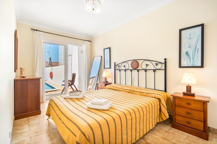 Image No.20-3 Bed Villa for sale