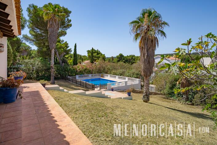 Image No.40-5 Bed Villa / Detached for sale