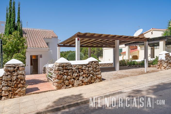 Image No.43-5 Bed Villa / Detached for sale