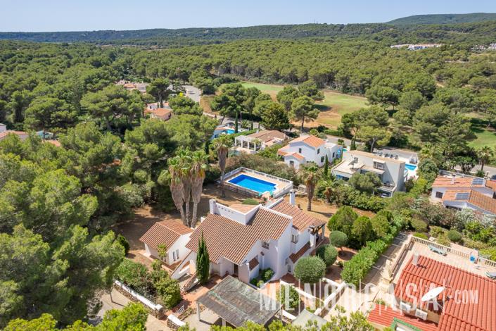Image No.1-5 Bed Villa / Detached for sale
