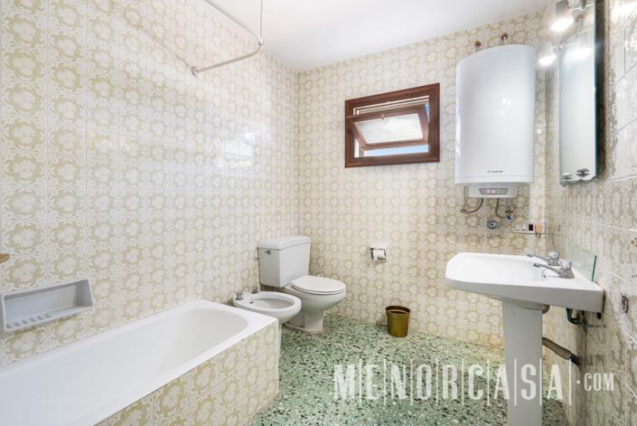 Image No.11-3 Bed Country House for sale