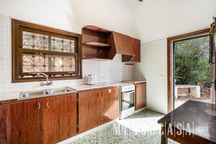 Image No.18-3 Bed Country House for sale