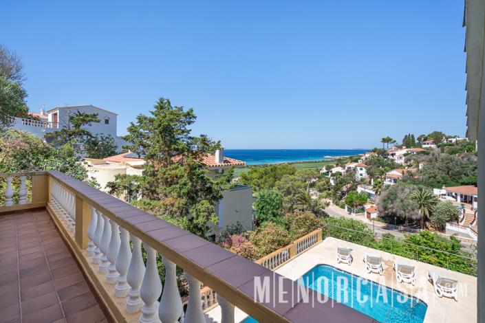 Image No.10-4 Bed Villa / Detached for sale